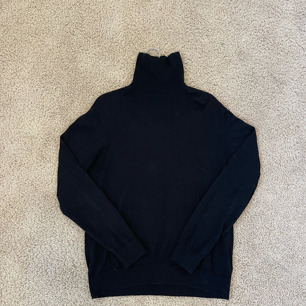 H&M black turtleneck